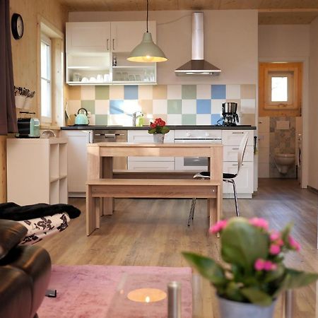 Heidis Ferienwohnung Linden  エクステリア 写真