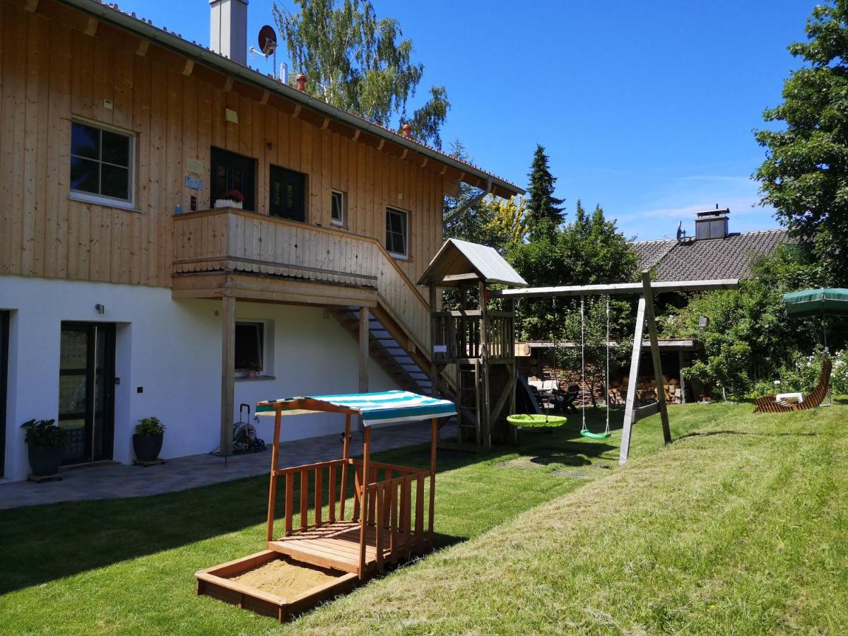 Heidis Ferienwohnung Linden  エクステリア 写真