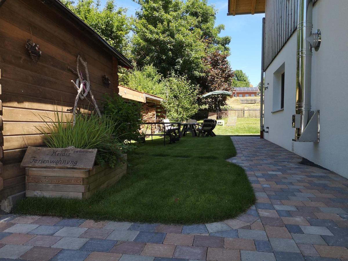 Heidis Ferienwohnung Linden  エクステリア 写真