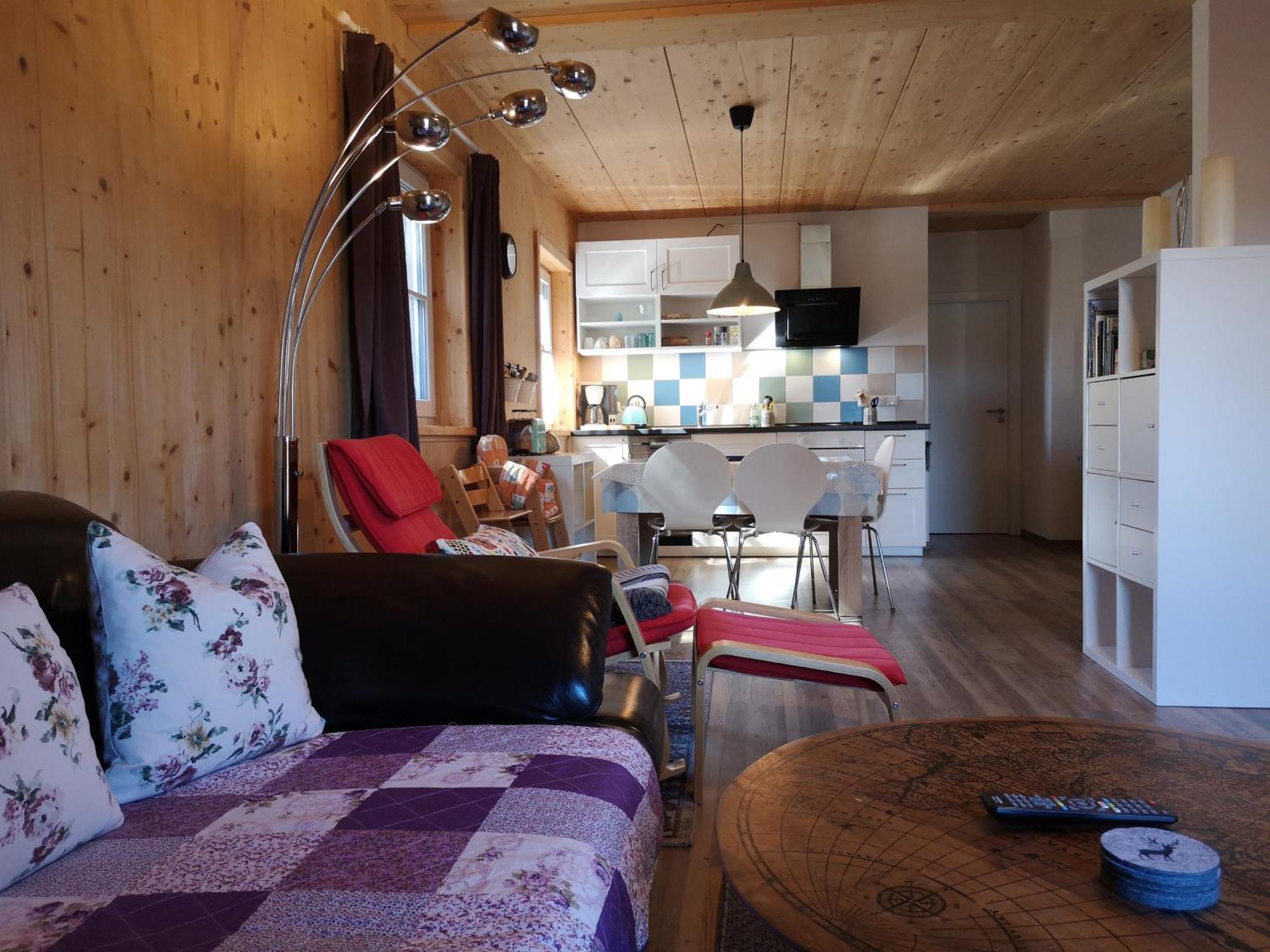 Heidis Ferienwohnung Linden  エクステリア 写真