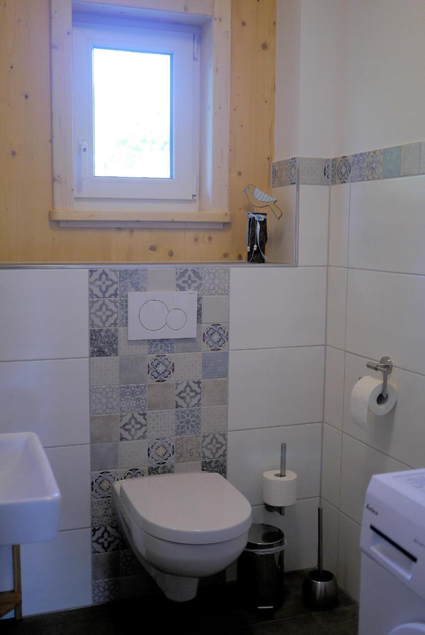 Heidis Ferienwohnung Linden  エクステリア 写真