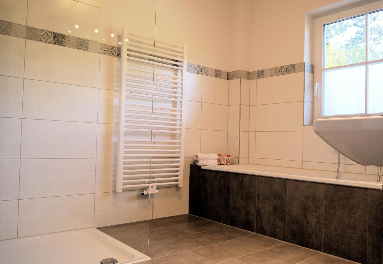 Heidis Ferienwohnung Linden  エクステリア 写真